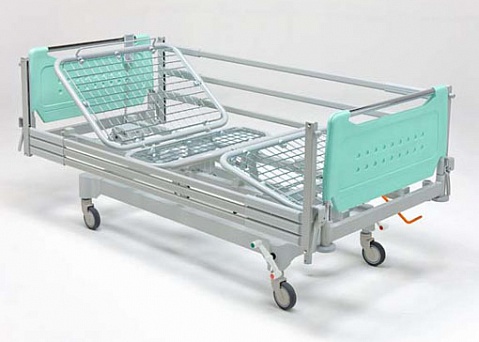Купить Кровать больничная 4-х секционная с фиксированной высотой, на колесах, регулировка секций - электрика, тренделенбург,   11-CP159 в Москве, цена - 101000 руб.